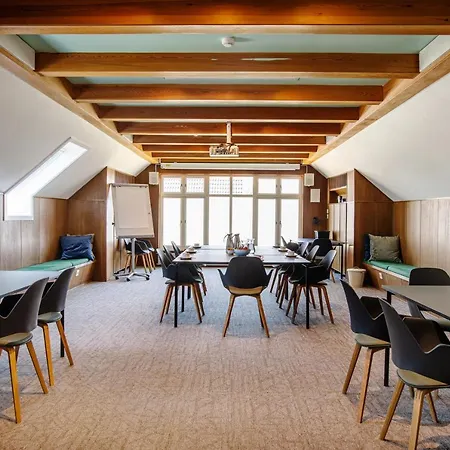 ホテル Kridthuset Stevns Klint 2*