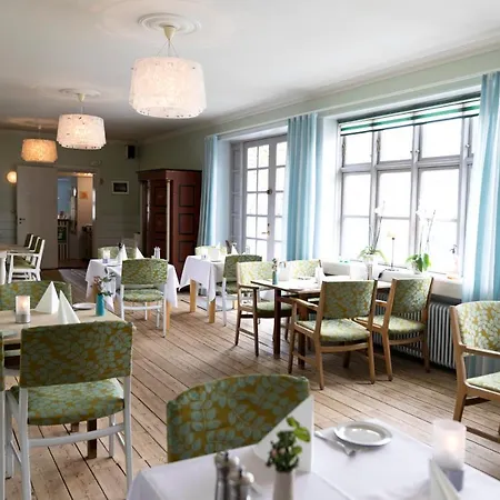 Kridthuset Stevns Klint ホテル 2*