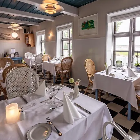 Kridthuset Stevns Klint Hotel 2*